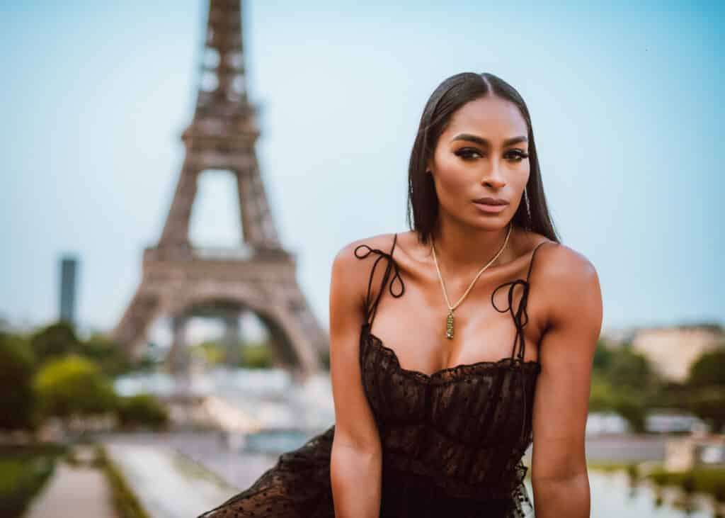 Know that Paris, the city of love, offers an unparalleled setting for an unforgettable bachelorette photoshoot.