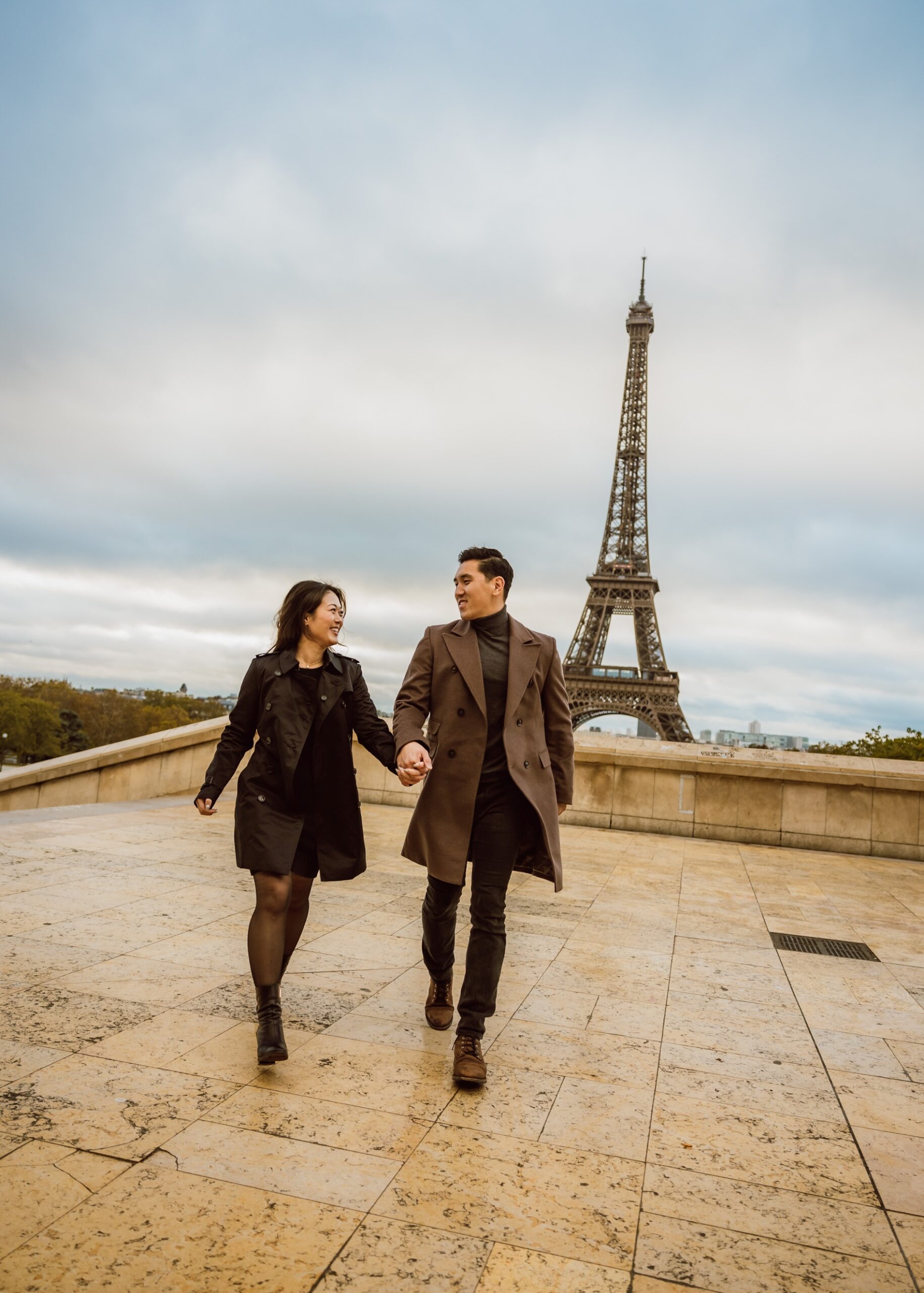 Couple photoshoot Paris Trocadéro