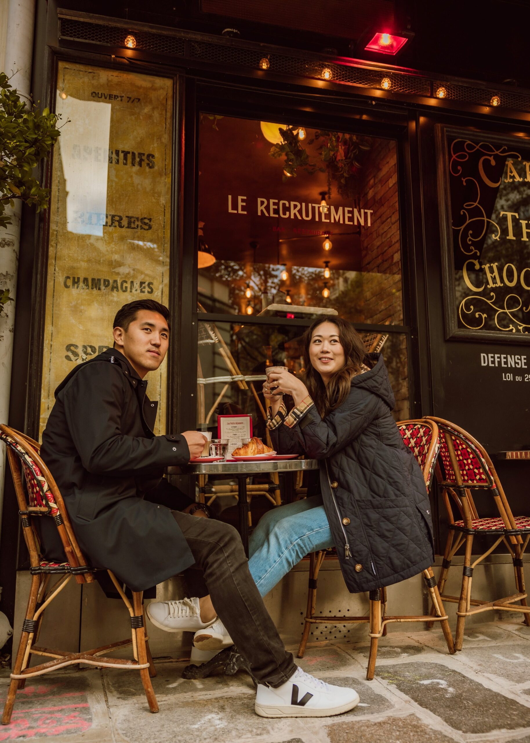 Couple asian photoshoot Paris Le Recrutement elegant style
