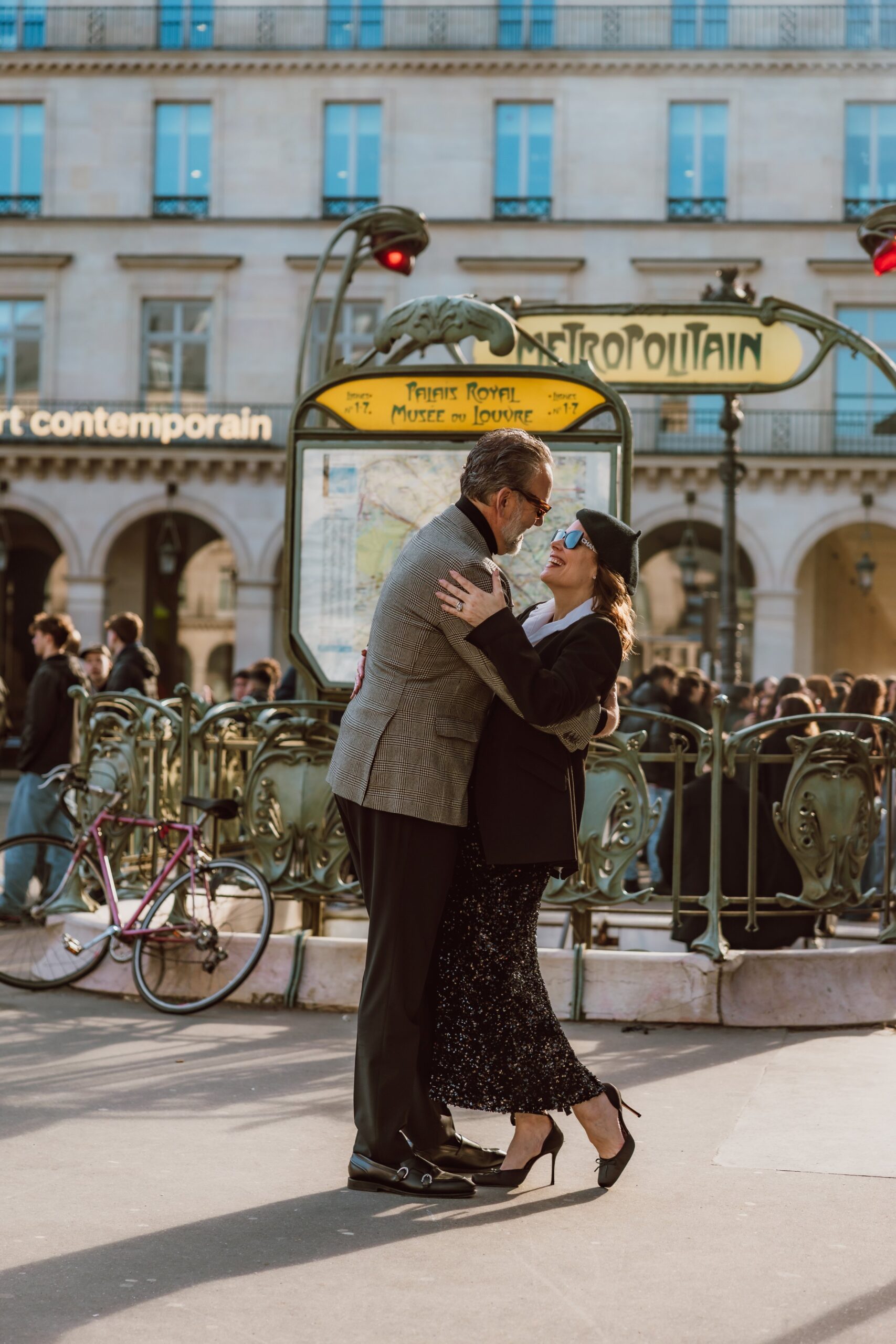 Elegant couple senior photoshoot Paris Palais Royal architecture